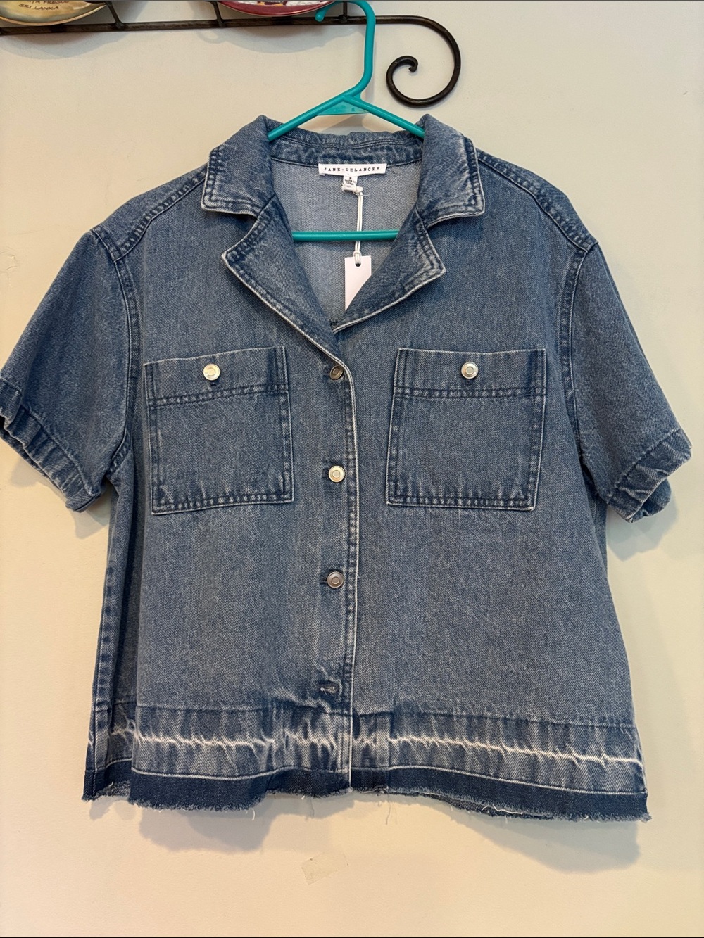 Jane and Delancey Short-Sleeve Denim Jacket in Blue